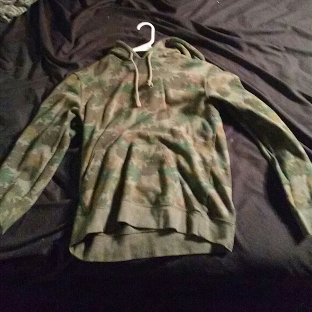 Camo hoodie