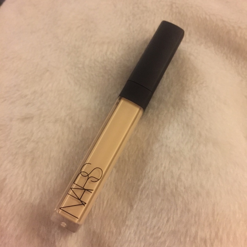 NARS Radiant Creamy Concealer, Light 1: Chantilly