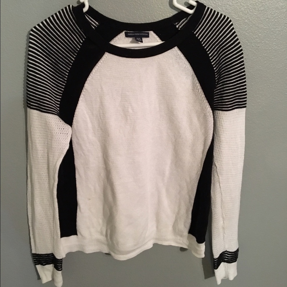 American eagle sweater