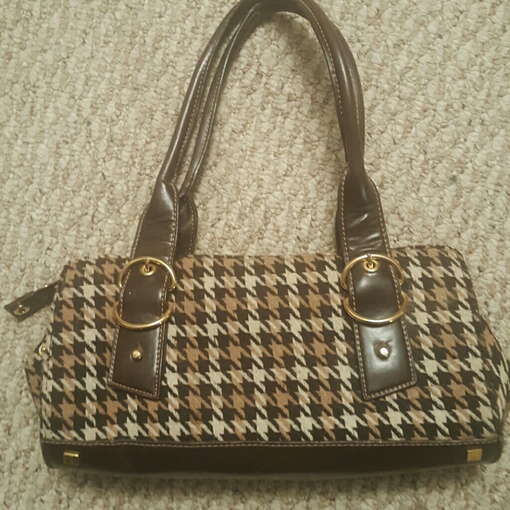 Cute Apt9 purse