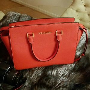 Michael Kors Selma Large Mandarin (Rare)