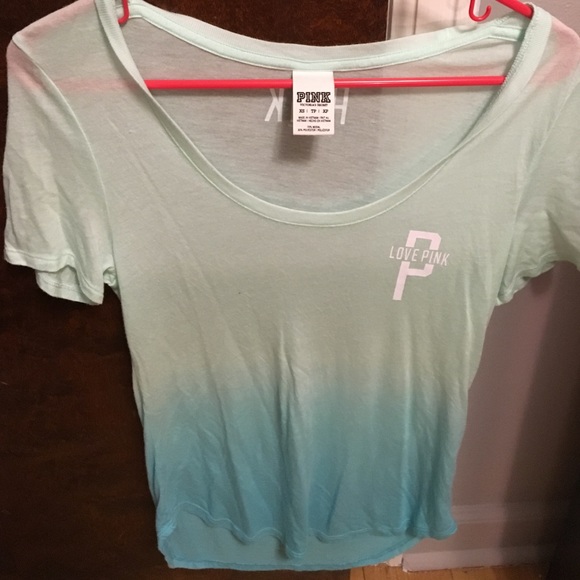 VS Pink tshirt - Picture 1 of 2