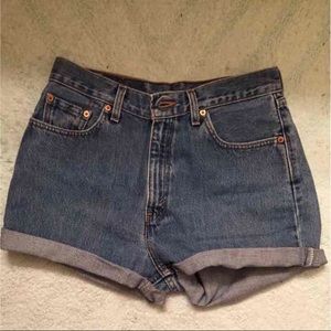Vintage hi waisted Levi's