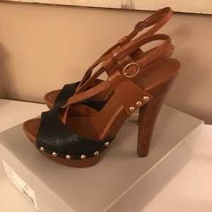 Jessica Simpson sling back high heels