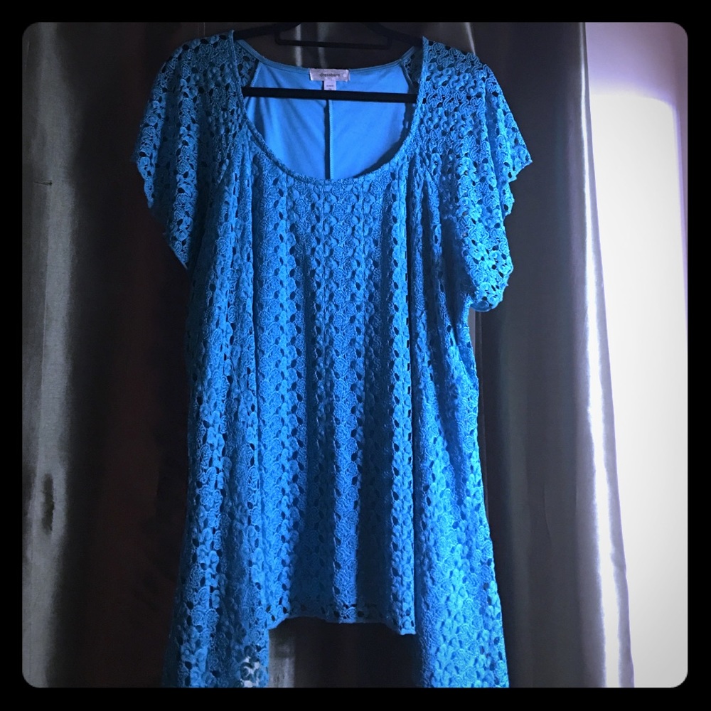 All lace shark bite hem short sleeved top