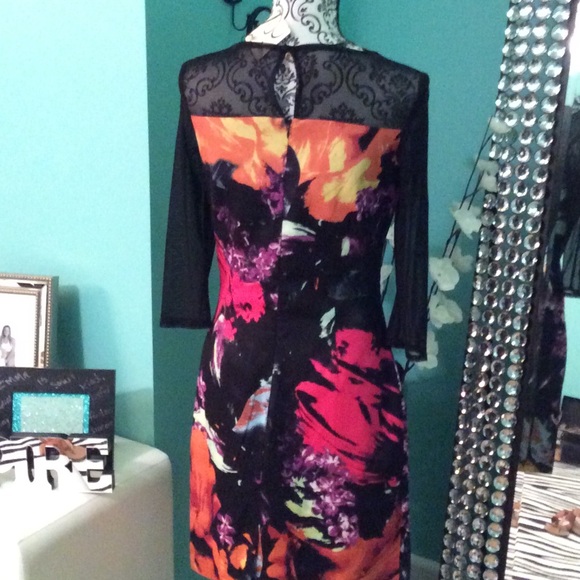 Amelia Dresses & Skirts - 👗NEW👗Amelia Floral Dress