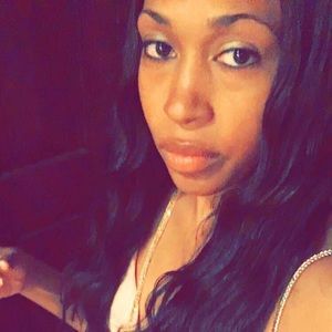 Meet your Posher, Shay