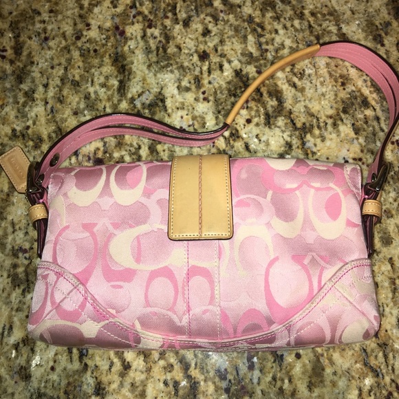 Coach soho handbag - Picture 2 of 4