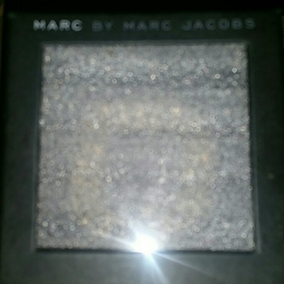 🌌 Marc Jacobs Bracelet - Picture 2 of 3