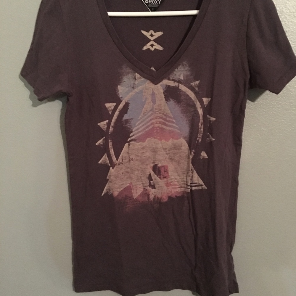Rosy graphic tee