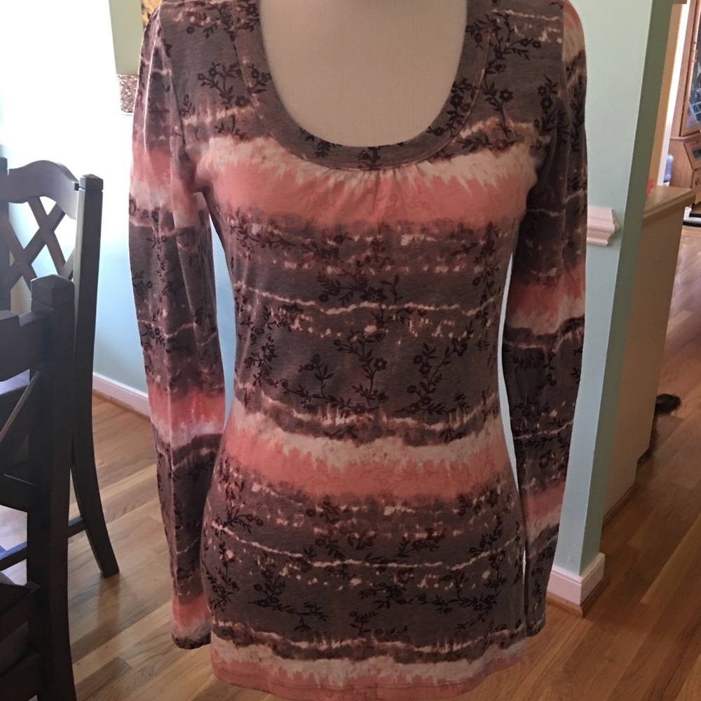 Casual Long Sleeve Top by Maurices