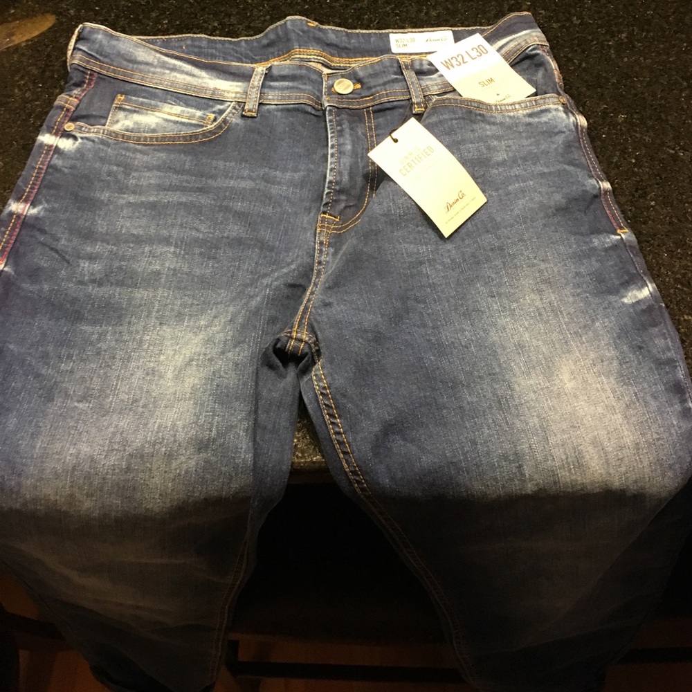 Denim co. Jeans brand new never worn.