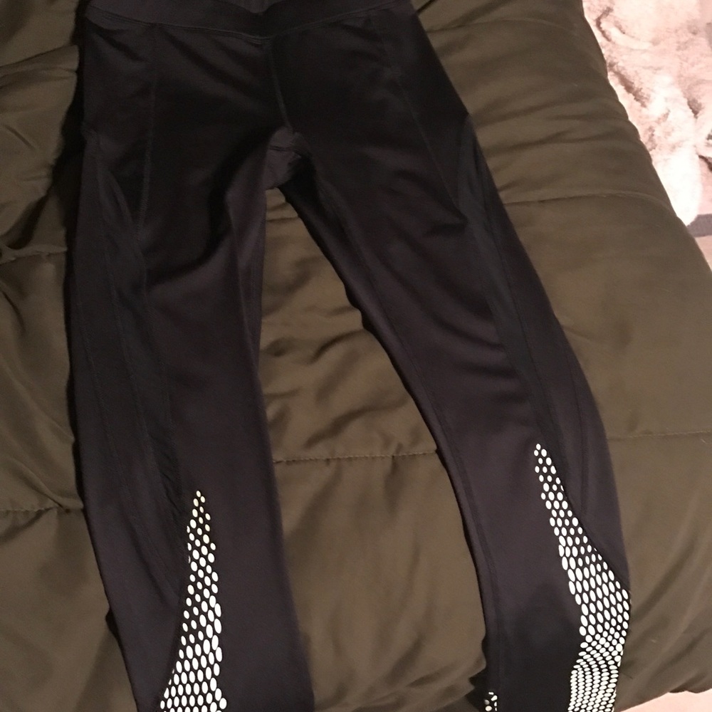 active glow in the dark leggings with mesh inserts