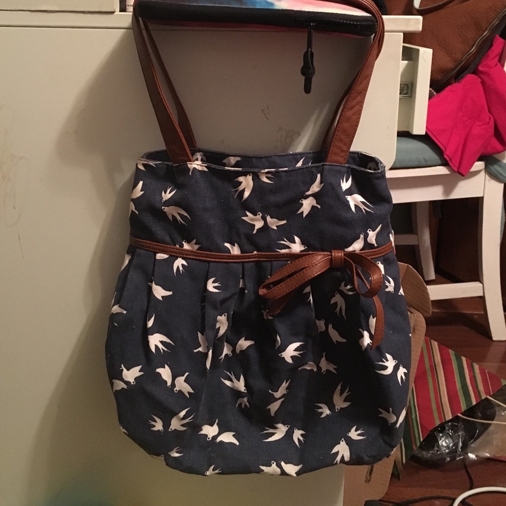 Patterned tote bag
