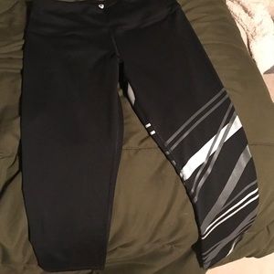 Women's active capris