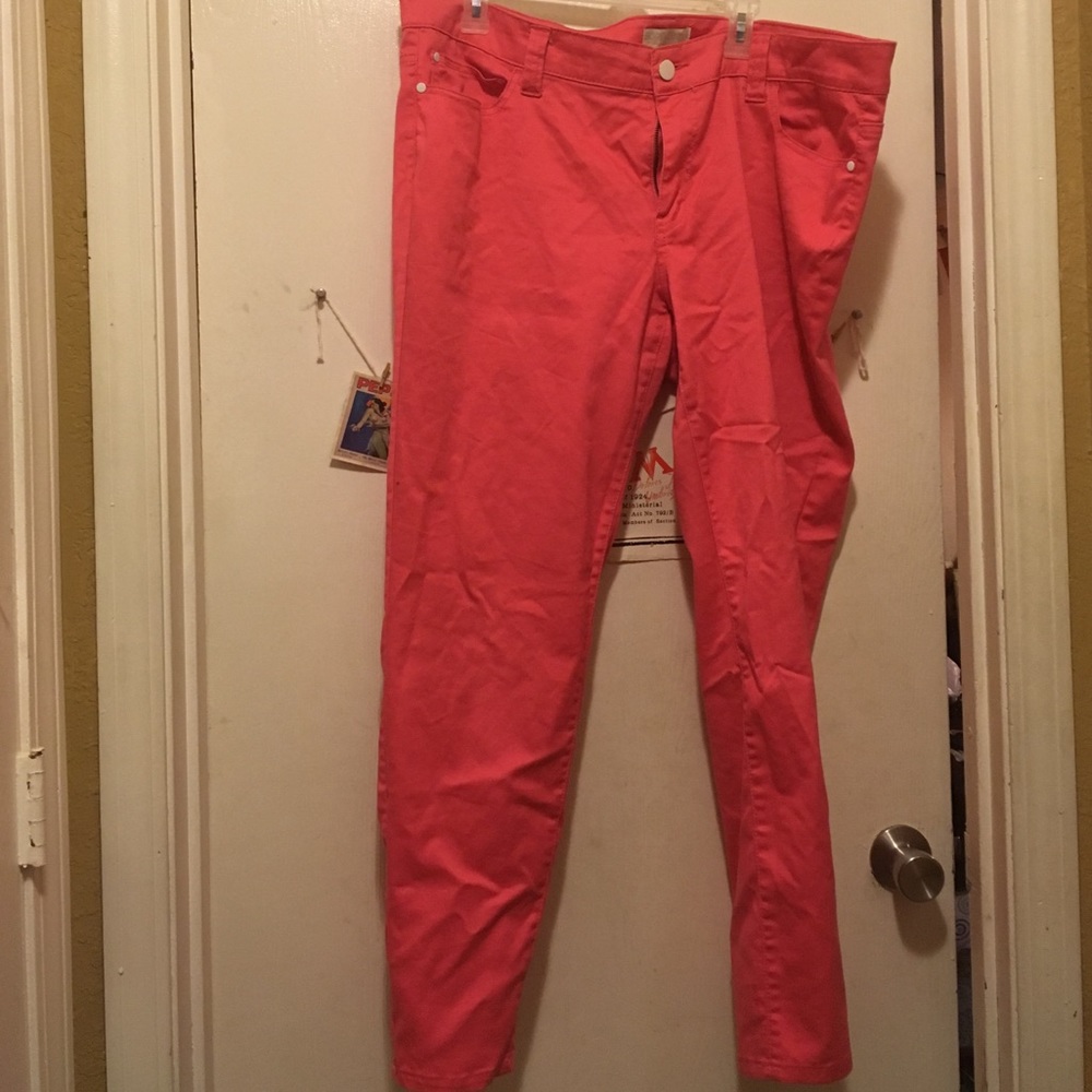 Hot pink skinny jeans