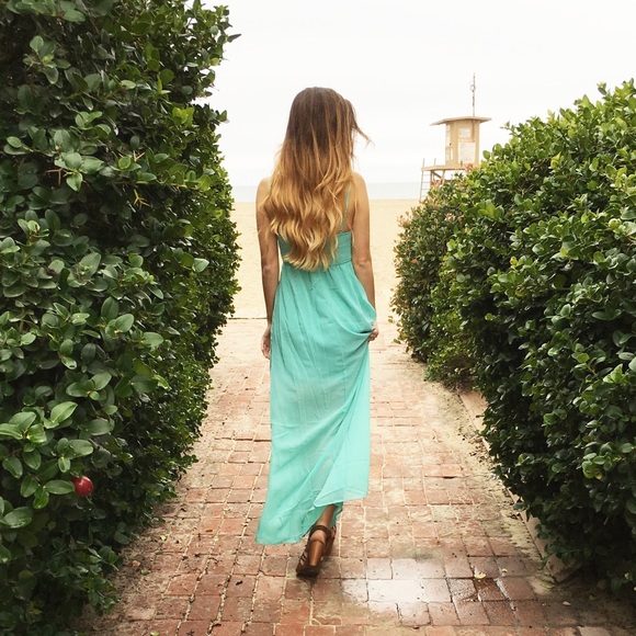 lace bust maxi dress - Picture 2 of 4