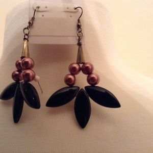 Brown pearl Earrings with black oval beads HANDMADE