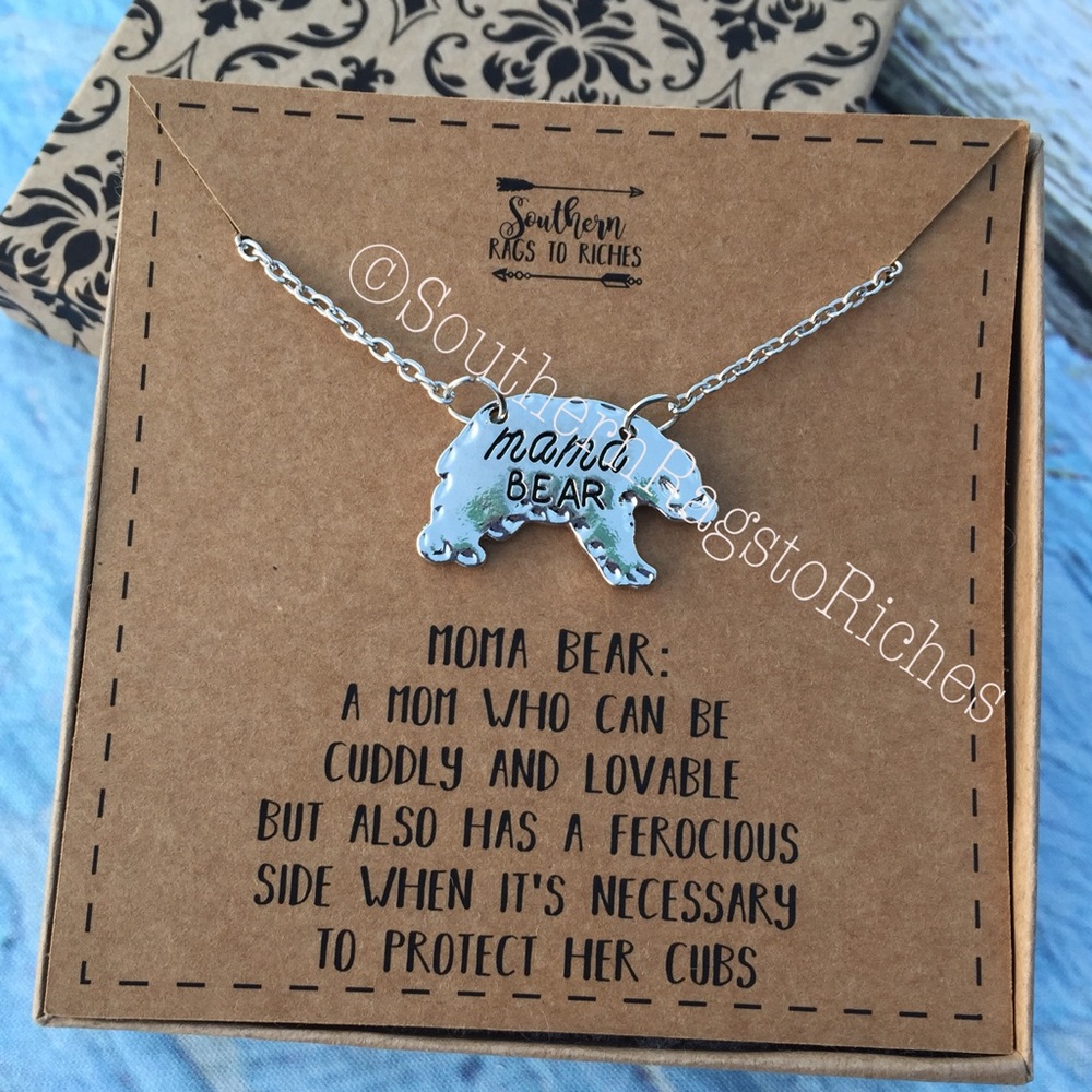 Mama Bear Necklace in Silver Mothers Day Gift - Picture 4 of 5
