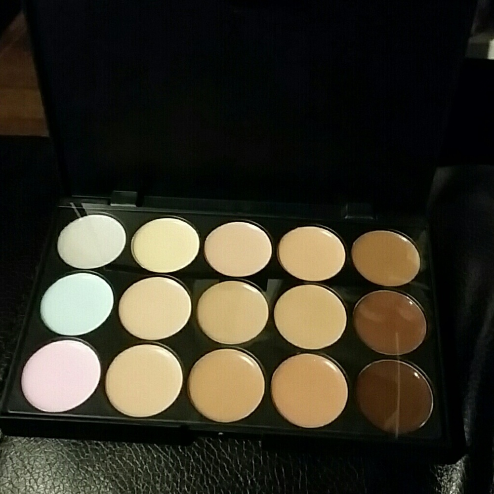 Make up in the box