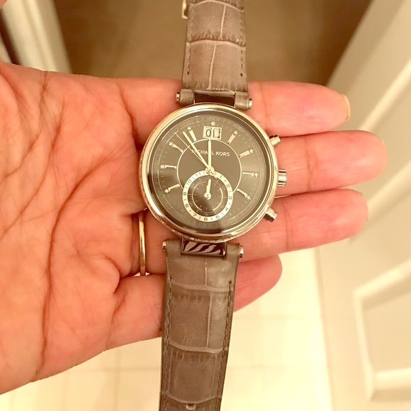 Michael by Michael Kors Ladies Grey watch