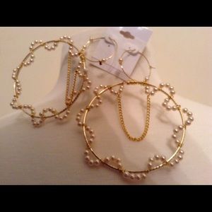 Pearl Bold Earrings. HANDMADE.