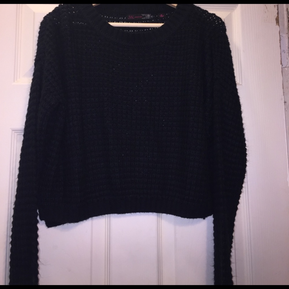 Black cropped open gauge sweater