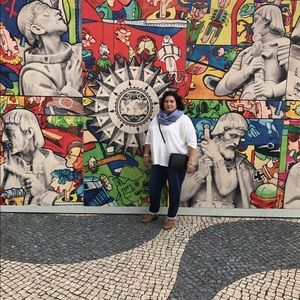 Meet your Posher, Maria