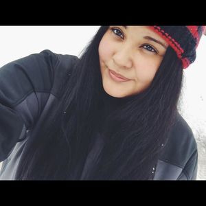 Meet your Posher, Angełiná