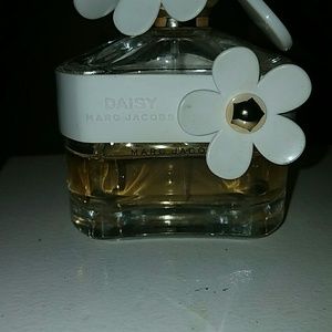 Daisy by Marc Jacobs