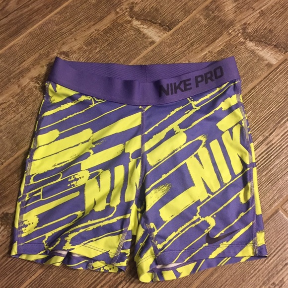 Nike Other - Girls' Nike 3 in Pro Compression Shorts