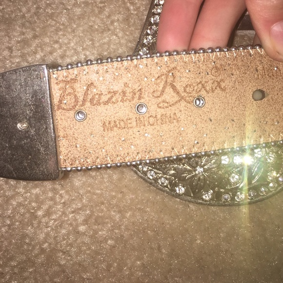 Flashy belts!