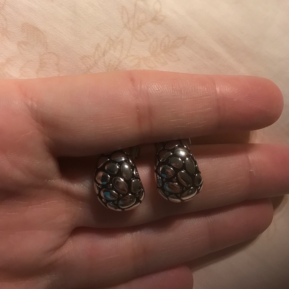 Lia Sophia earrings