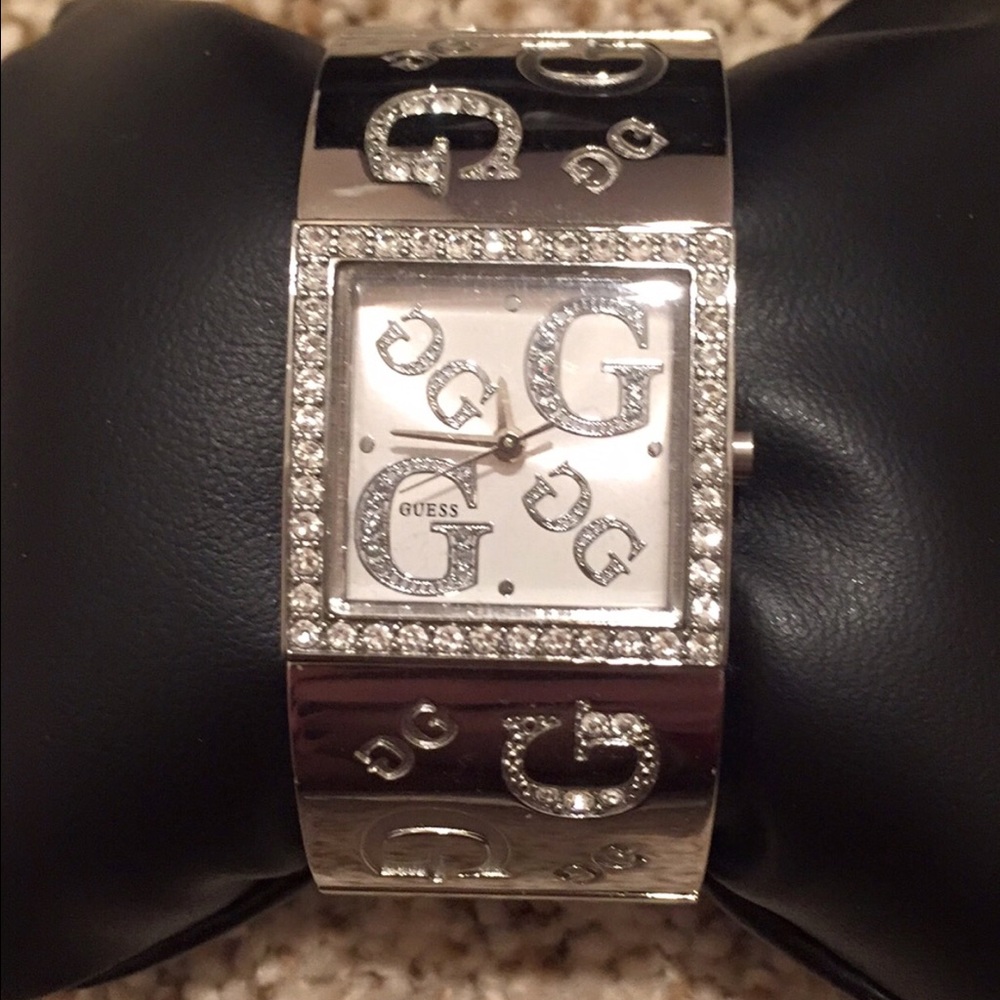 GUESS bangle silver watch