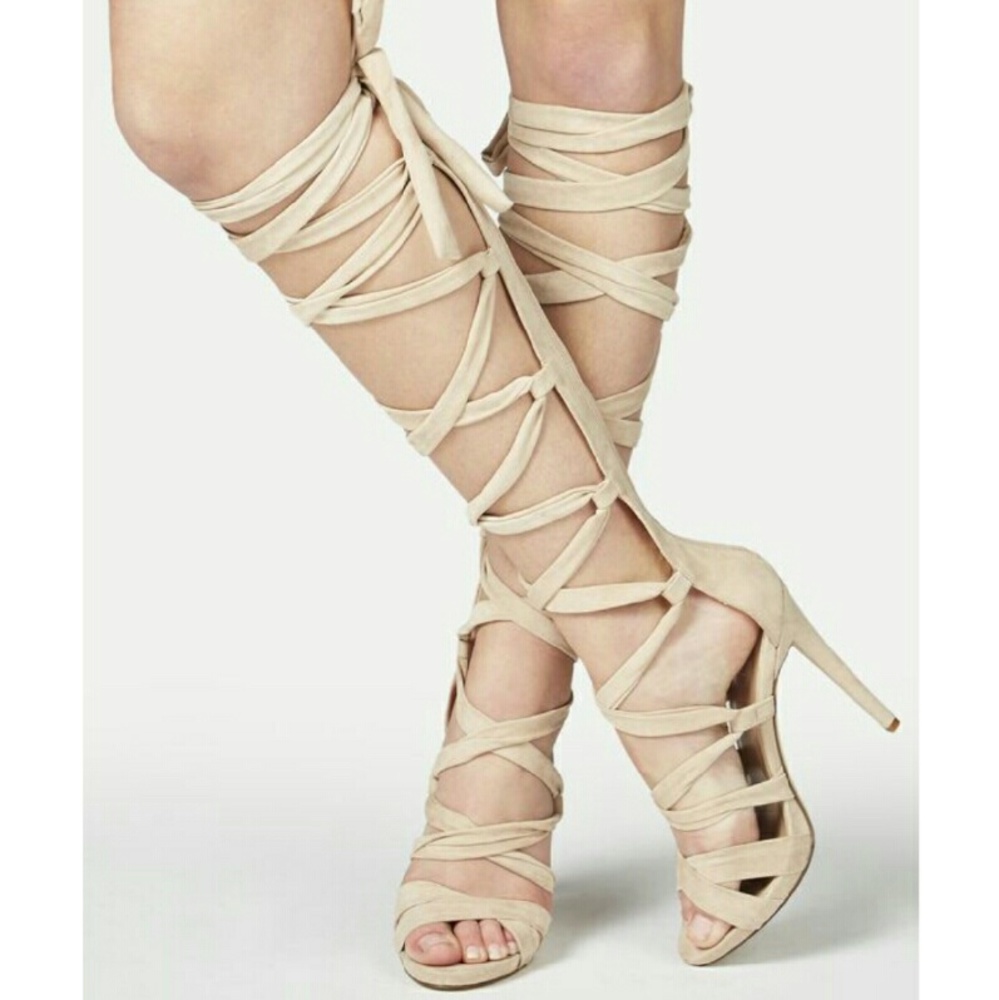 NWOB  Faux Suede Lace-Up Heels