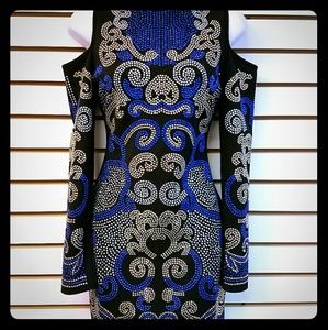 Sequin Dress W/Shoulders Out