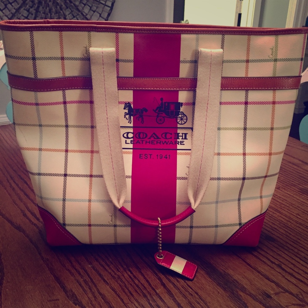 Authentic Coach tote