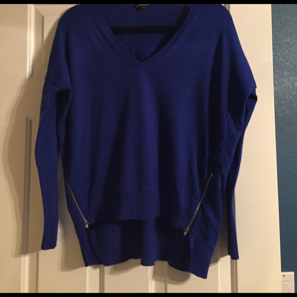 Express high low side zip sweater