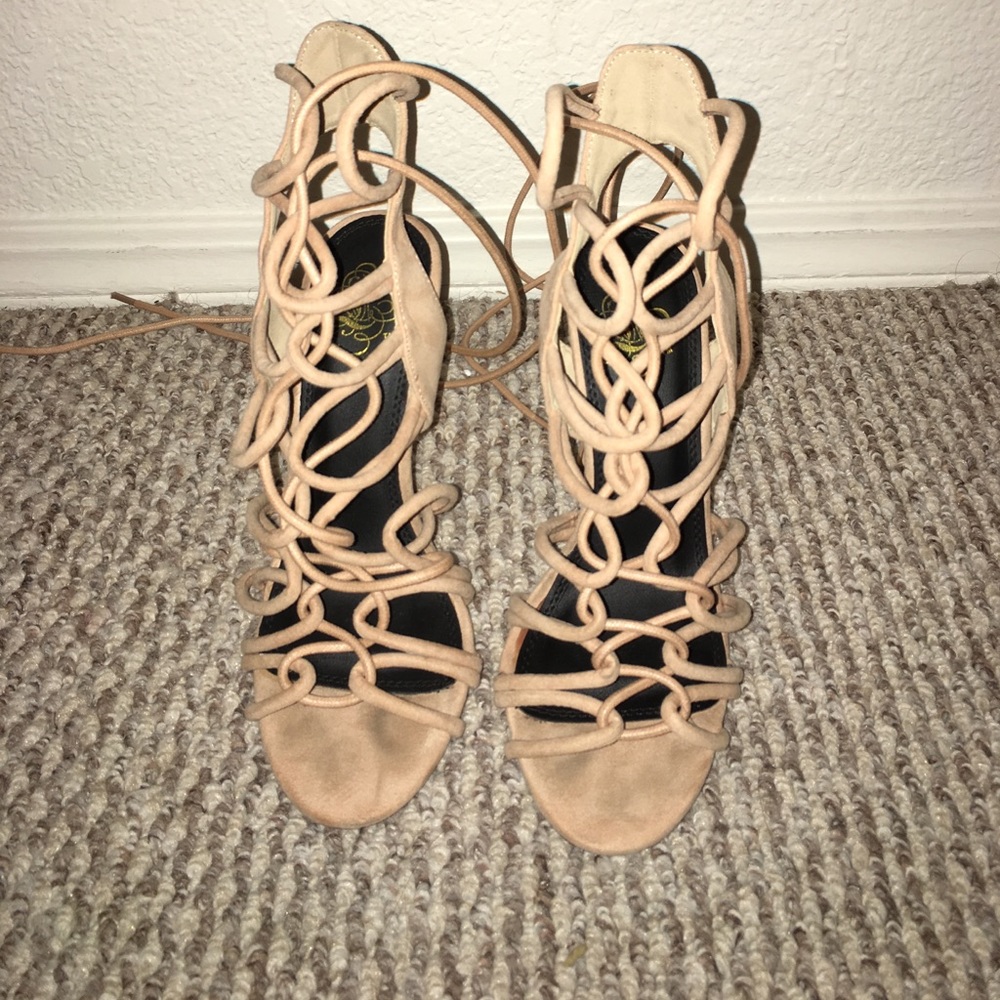 lace up nude heels⚠️DONATING TODAY/if not sold