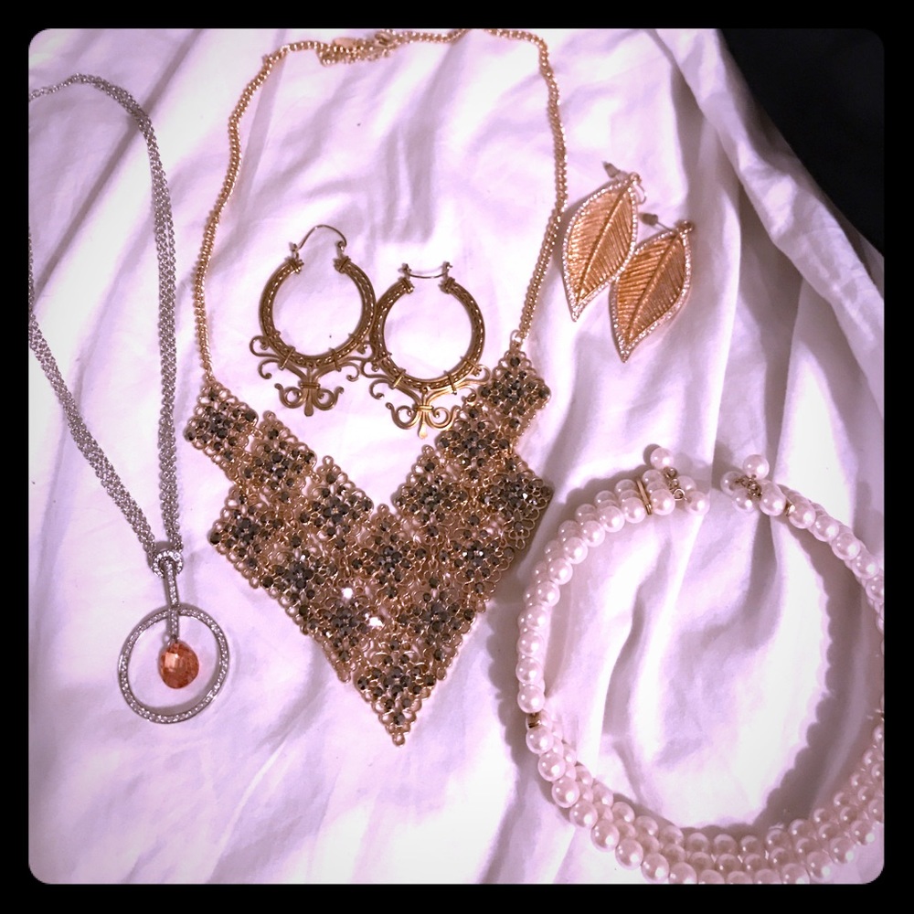 Necklaces, earrings bundle.last pic is stuff 4sale