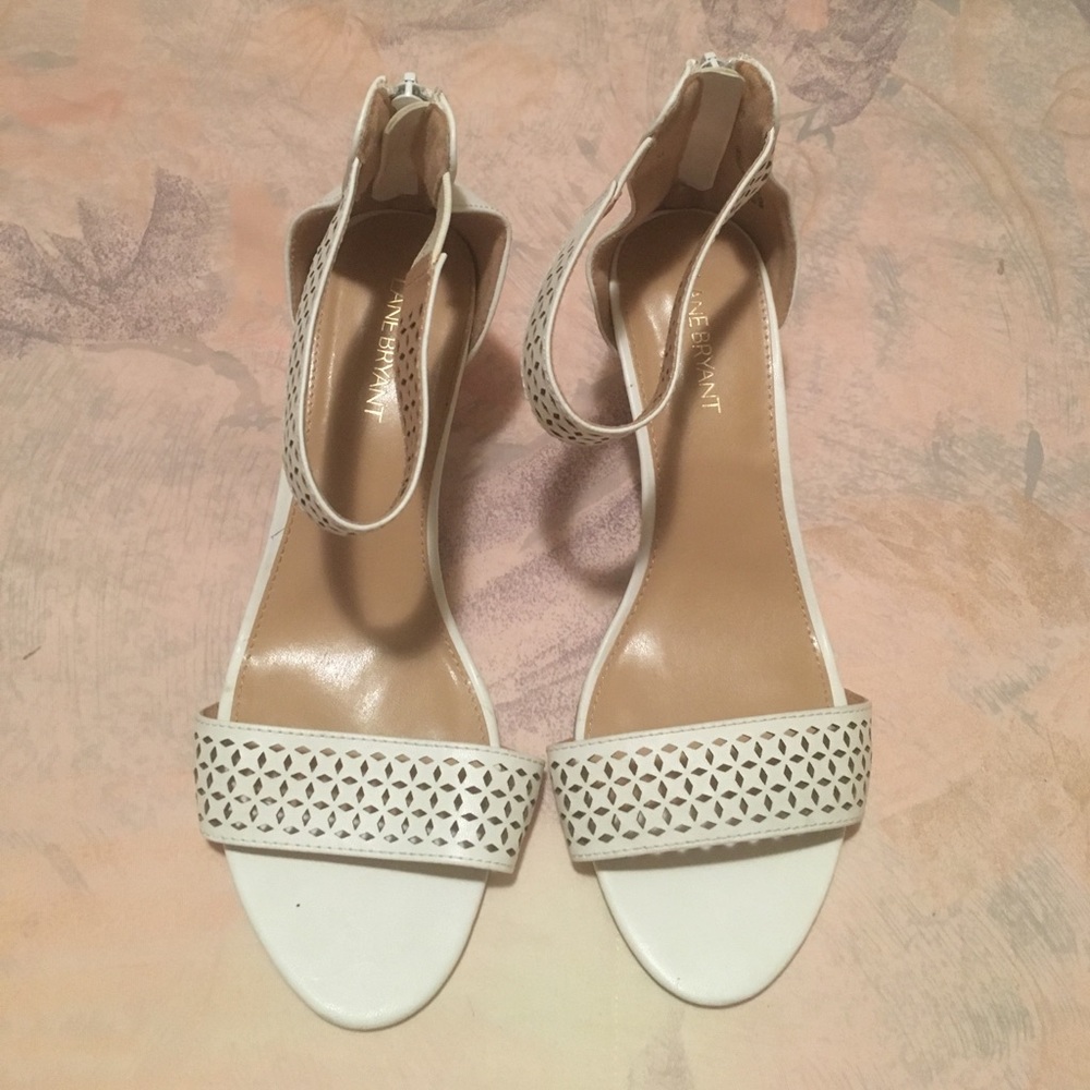 White Heels Lane Bryant Sz 10W NWT