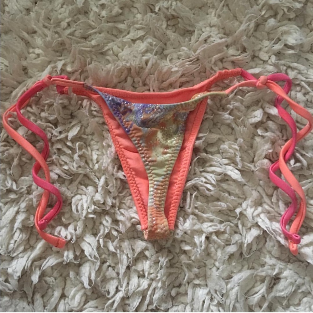 Brazilian showroom cheeky kini