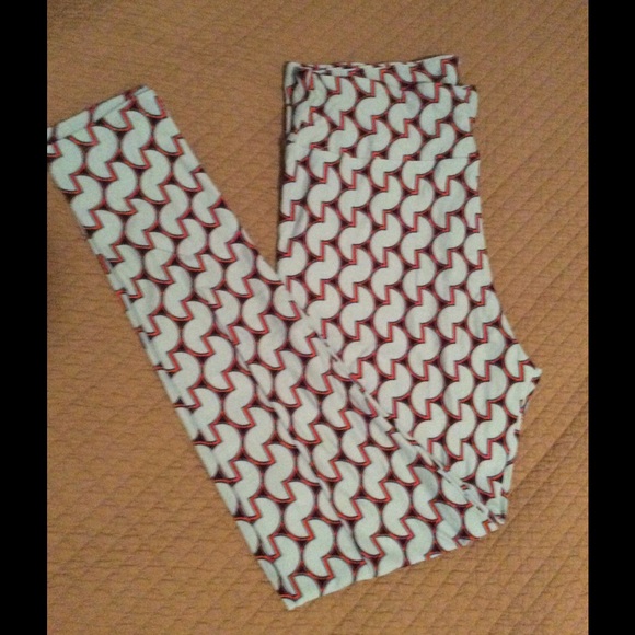 LuLaRoe Pants - LuLaRoe Leggings TC