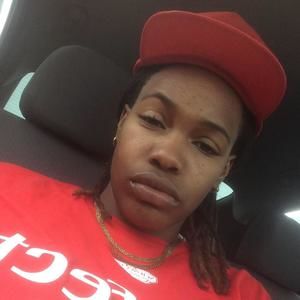 Meet your Posher, Joycie