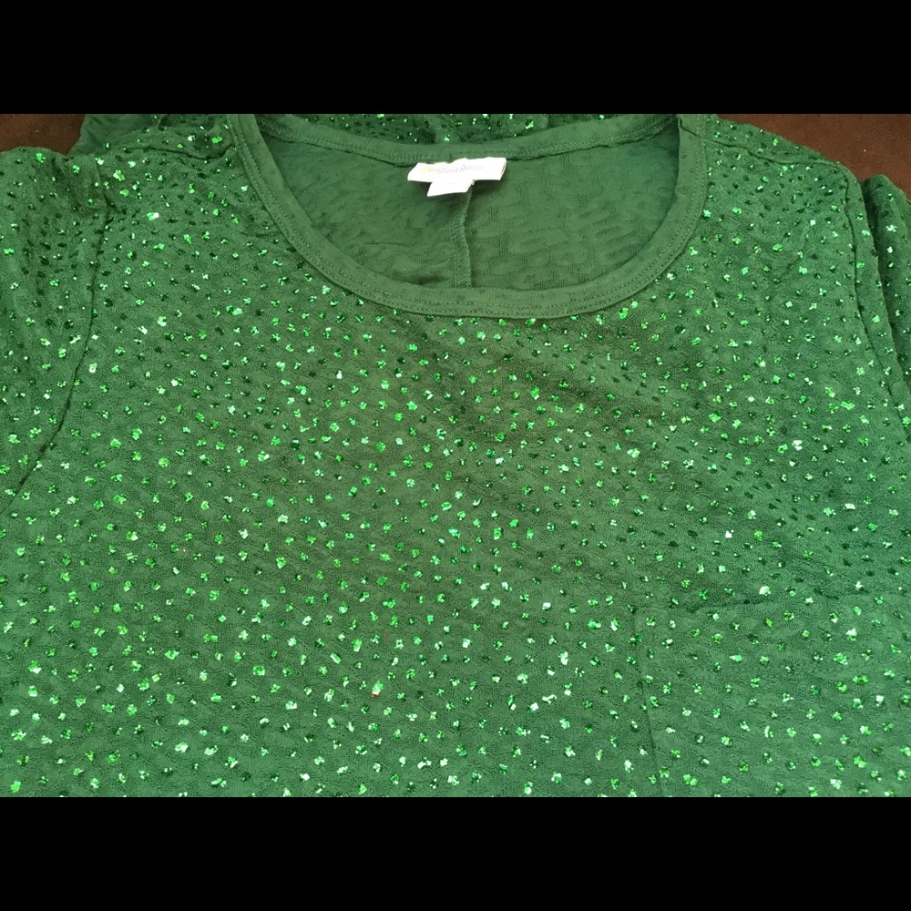 Medium lularoe Carly from the elegant collection