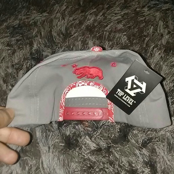 Hat - Picture 2 of 2