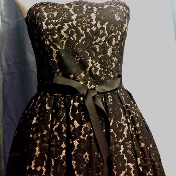 Robert Rodriguez Formal Dress - Picture 3 of 5