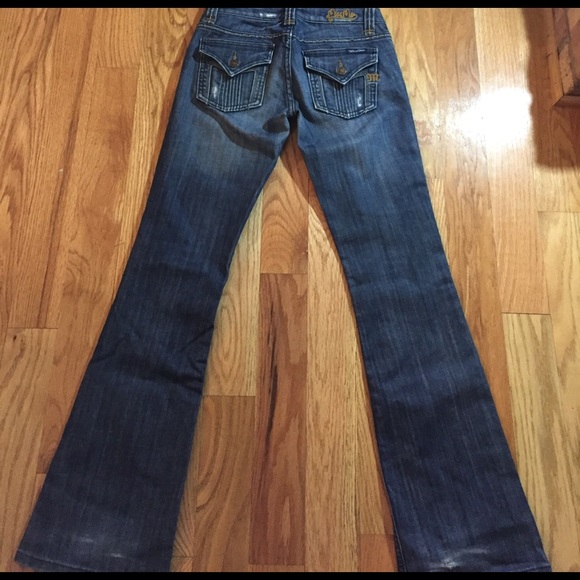 Miss me size 26 flare jeans used 34 inch inseam - Picture 3 of 7