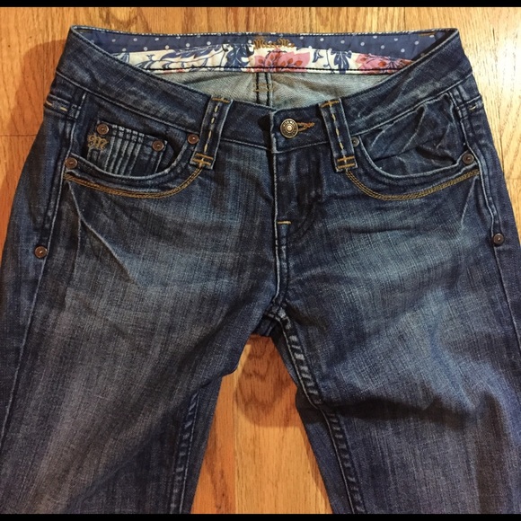 Miss me size 26 flare jeans used 34 inch inseam - Picture 5 of 7