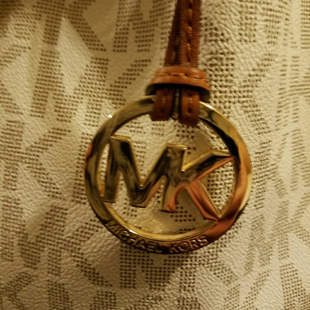 SOLD MICHAEL KORS bag - Picture 7 of 8